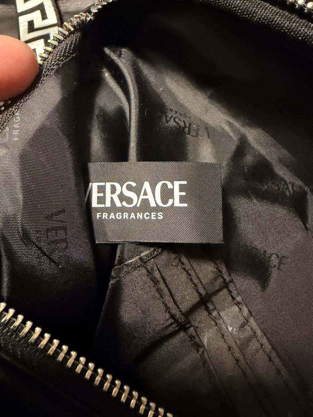 Versace Fragrances Black Nylon Belt Bag Fanny Pack with Greek Key Strap - Picture 6 of 6